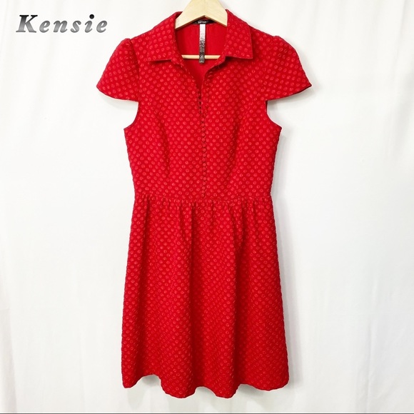 Kensie Dresses & Skirts - Kensie-True Red textured cap sleeve collared shift dress SM